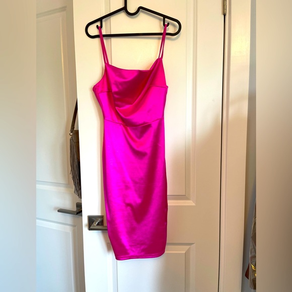 Forever 21 silky dress - Picture 2 of 11